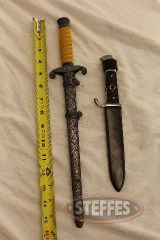 (1) Hitler youth knife - (1) German Army knife_1.jpg